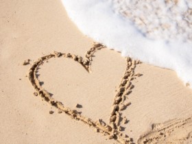 成都正规婚介百和情缘盘点:女朋友与老婆的区别