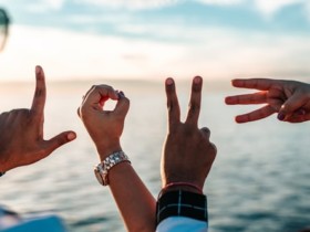 成都相亲网百和情缘教你如何赞美女人