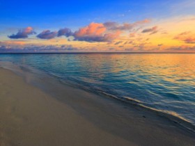 男人为什么都喜欢坏女人?百和情缘为征婚相亲网友解答