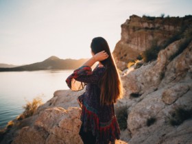 离异征婚交友网站:变心的男人要不要挽留?