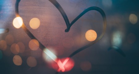 网上征婚平台:离婚过的女人可以娶吗?