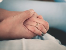 女生说我不想耽误你怎么回复?